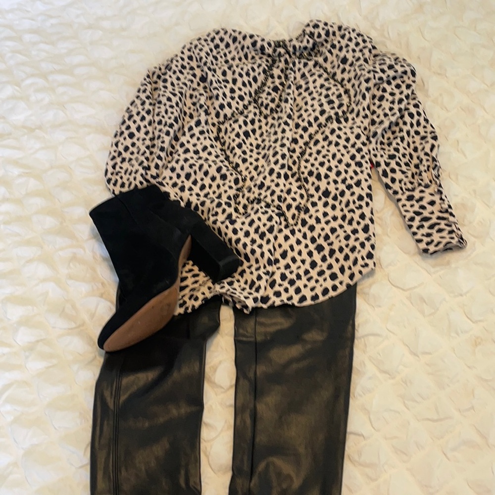 Spanx New Faux leather black leggings.  Size L